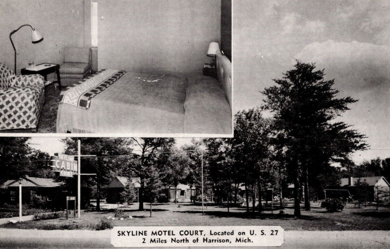 Skyline Tourist Homes - Vintage Postcard (newer photo)